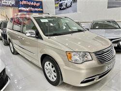 Chrysler Town and Country